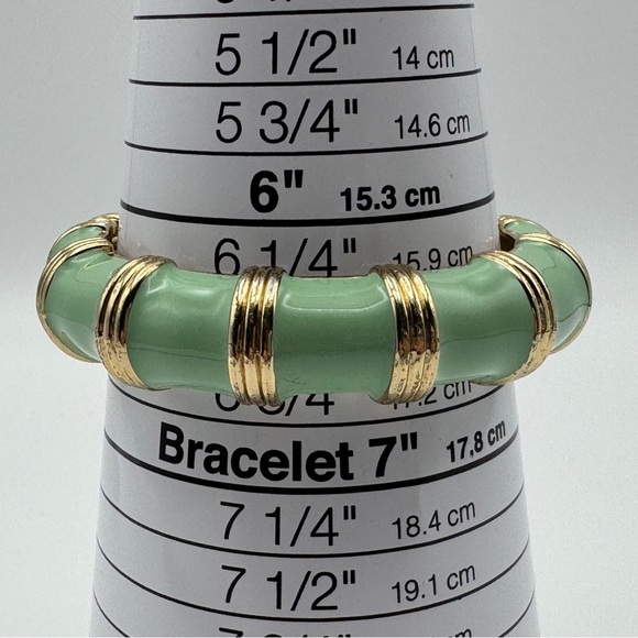 J.Crew Green Enamel Bamboo Bangle Bracelet Gold Tone 6.5” - Picture 6 of 7